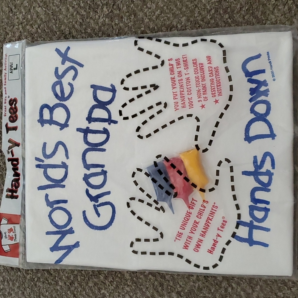 ☆HOST PICK☆ NWT WORLDS BEST GRANDPA Hand--y craft shirt!